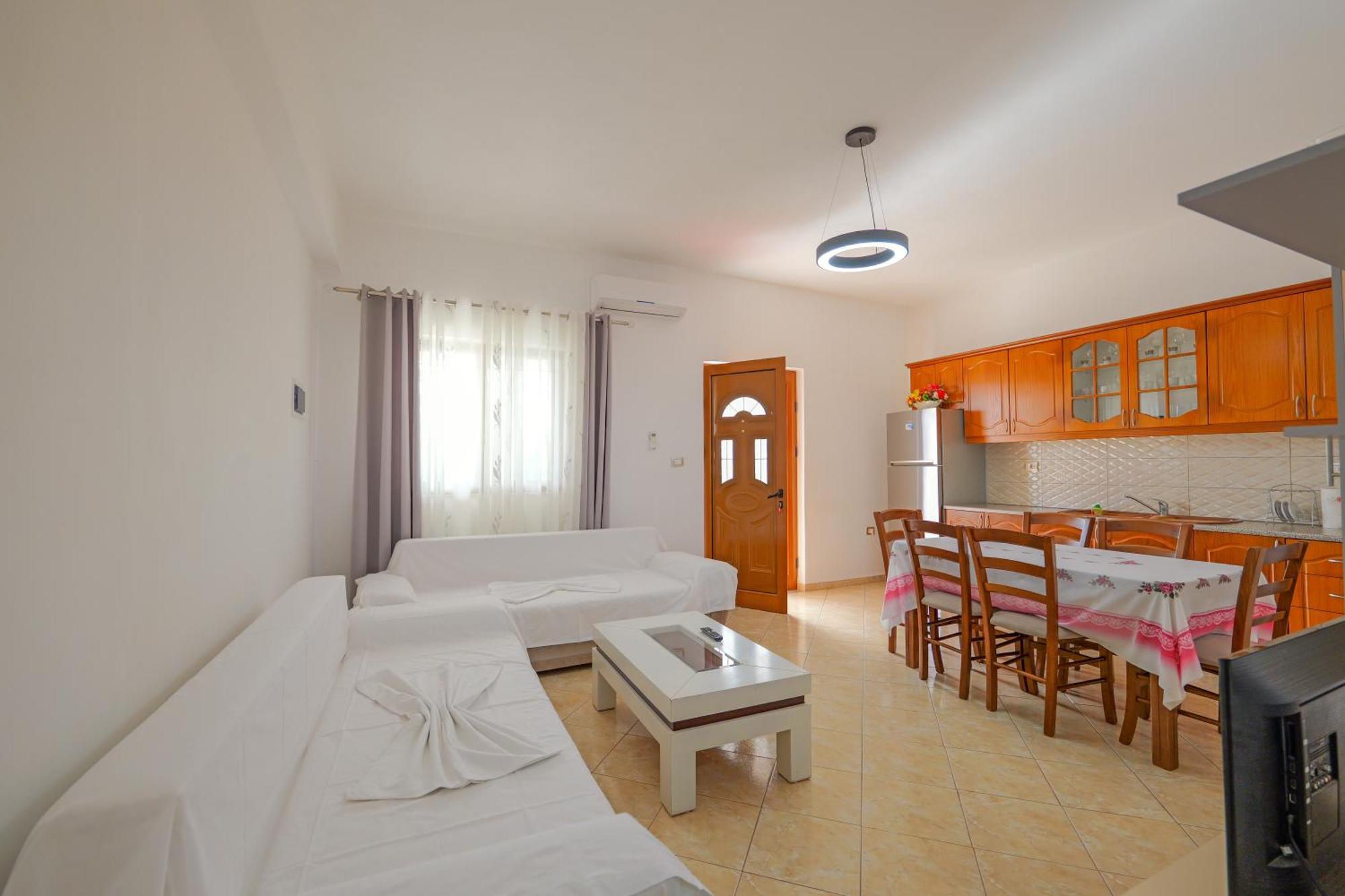 Brahimi Guest House Ksamil Zewnętrze zdjęcie