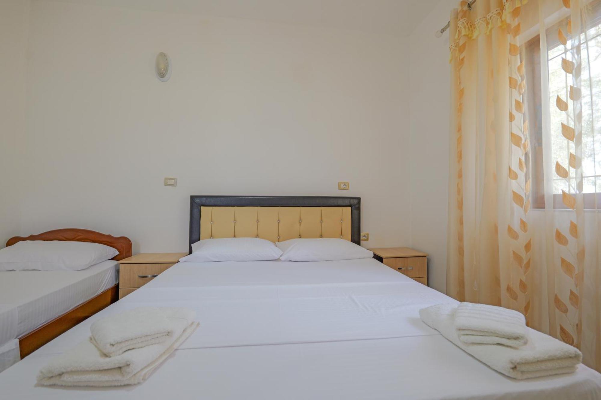Brahimi Guest House Ksamil Zewnętrze zdjęcie