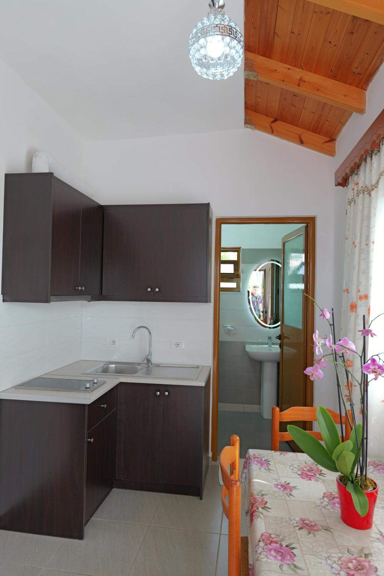 Brahimi Guest House Ksamil Zewnętrze zdjęcie