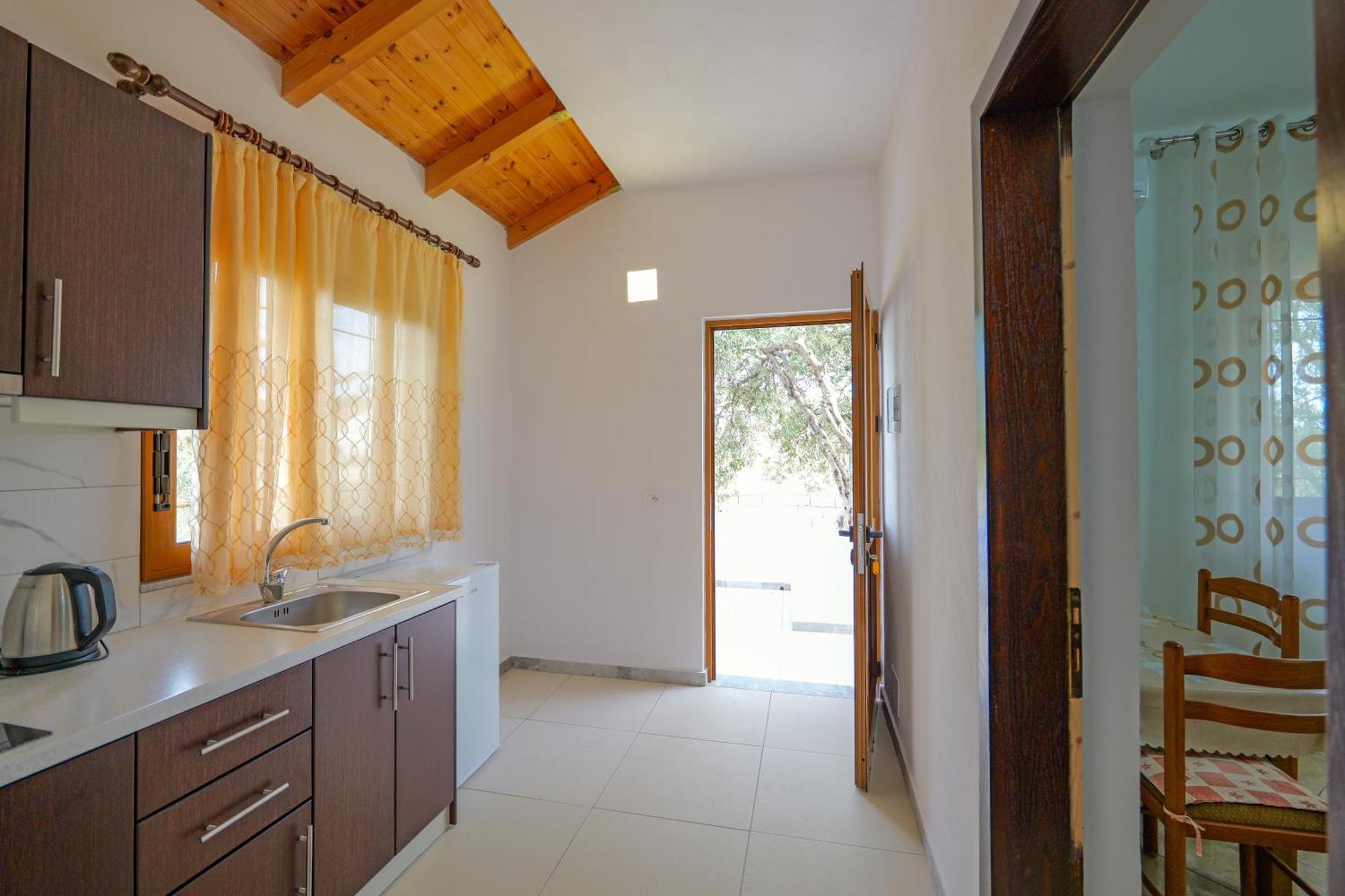 Brahimi Guest House Ksamil Zewnętrze zdjęcie