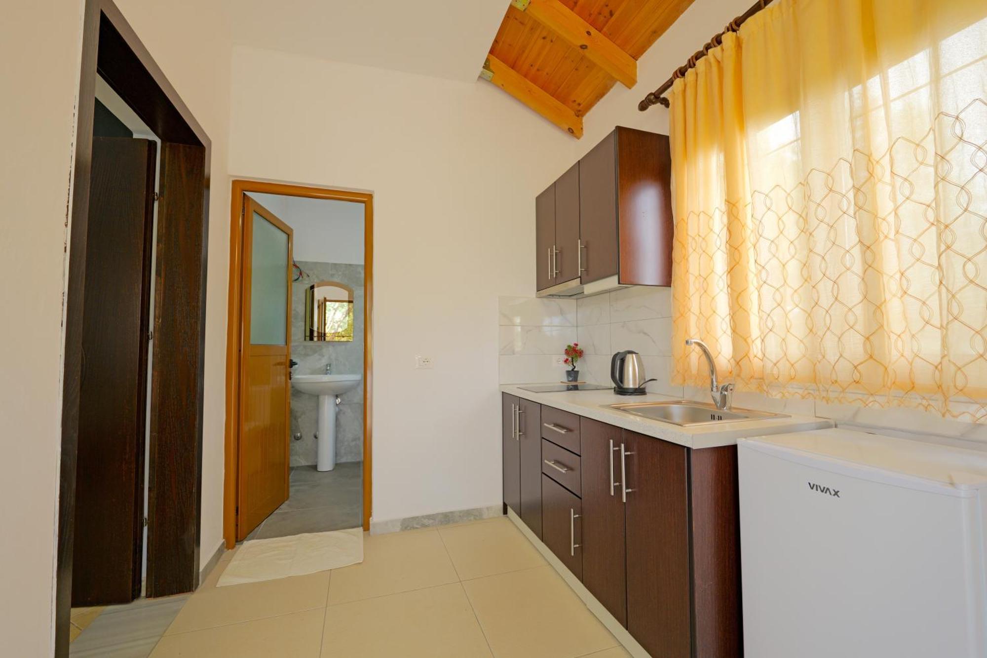 Brahimi Guest House Ksamil Zewnętrze zdjęcie