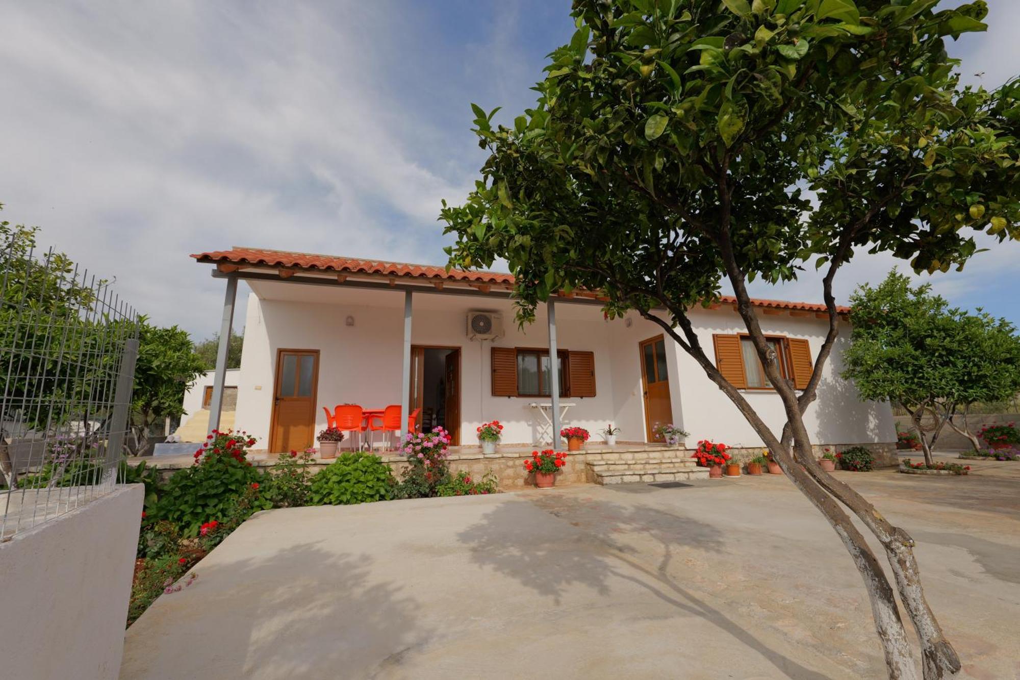 Brahimi Guest House Ksamil Zewnętrze zdjęcie